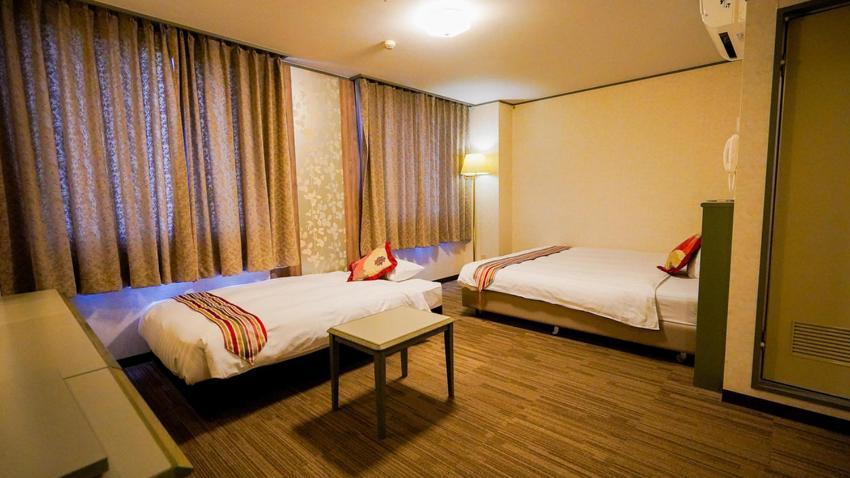 Hotel Areaone Hiroshima Wing Higashihiroshima Exterior foto
