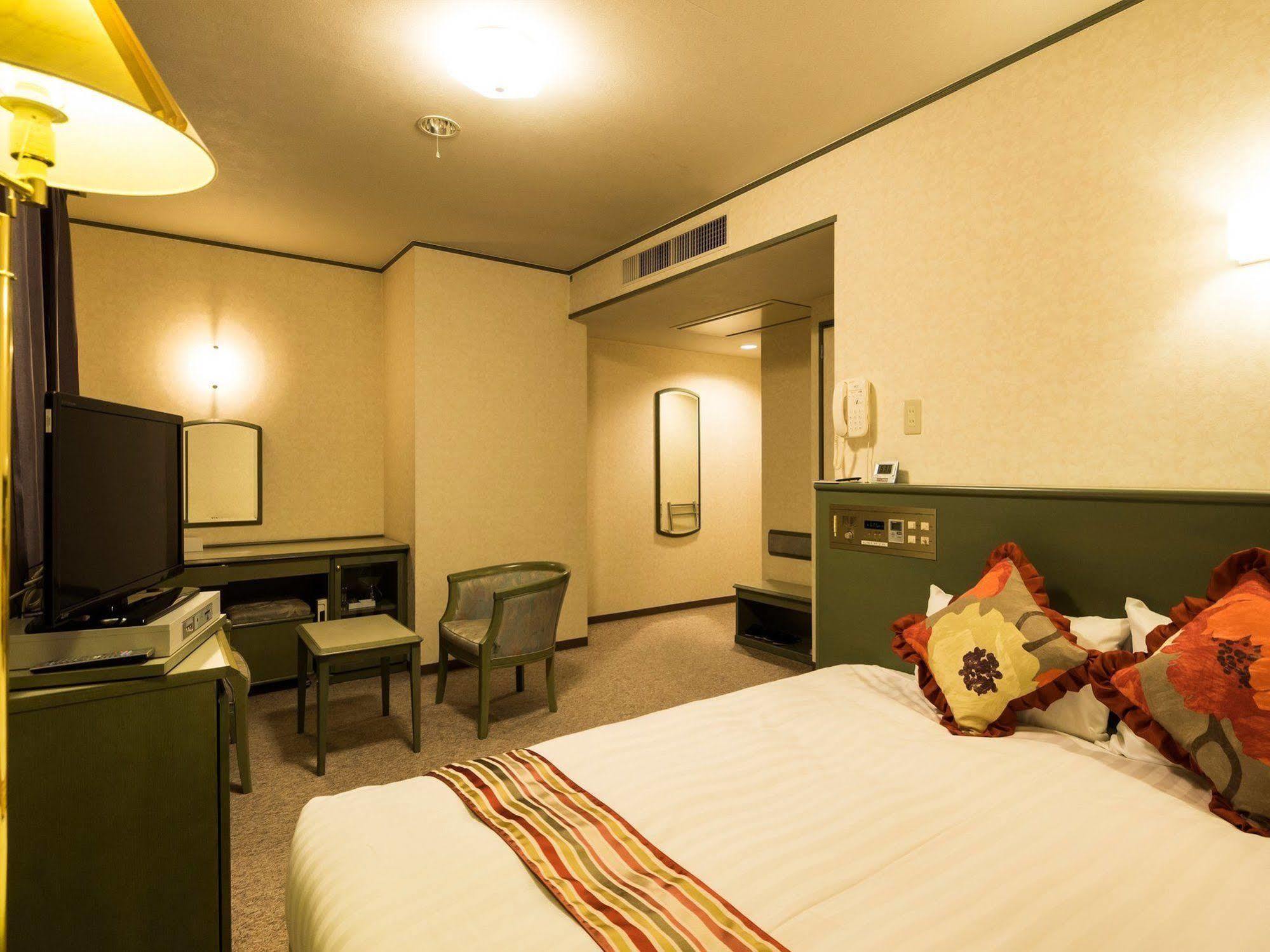 Hotel Areaone Hiroshima Wing Higashihiroshima Exterior foto